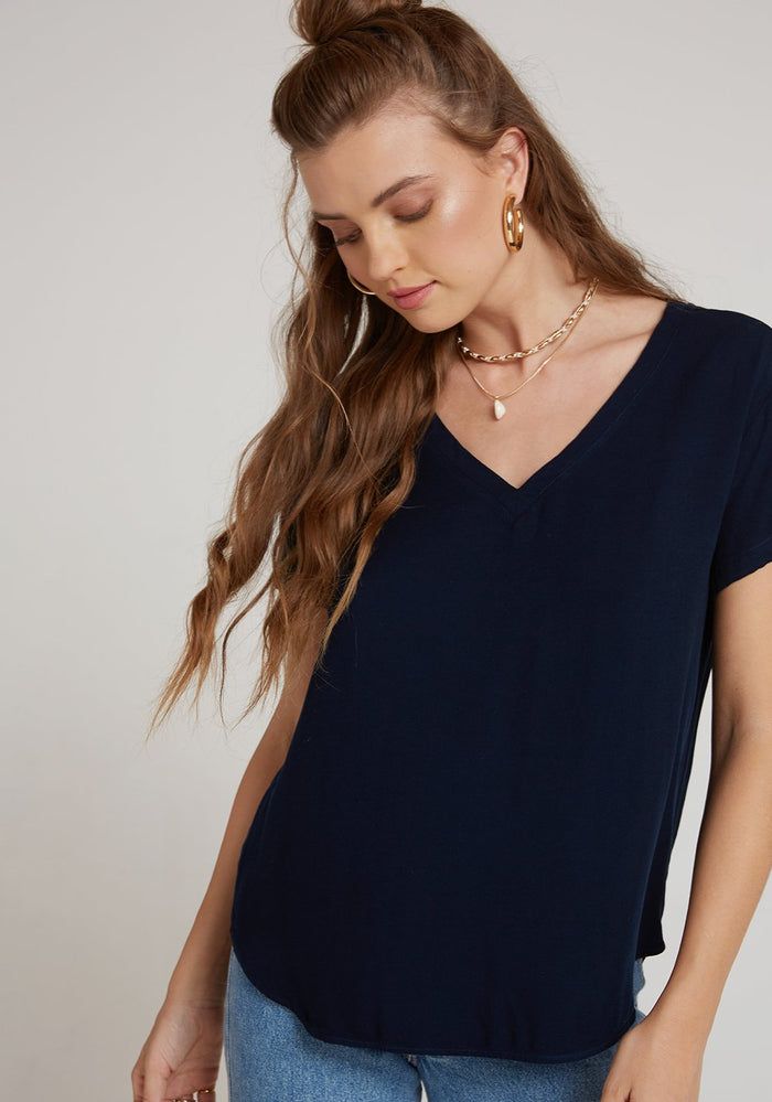 Bella Dahl V Neck Tee