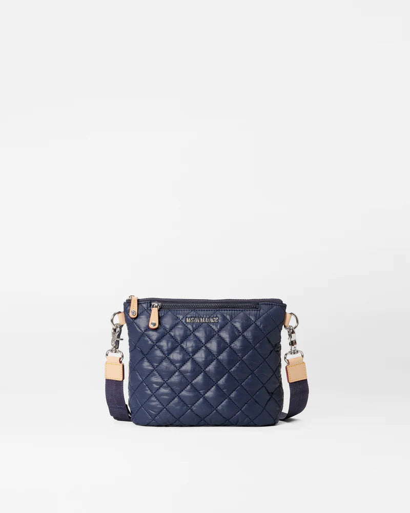 Metro Scout Quilted Crossbody Bag in Black