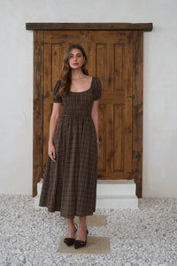 Moon River Plaid Shirred Puff Sleeve Midi Dress