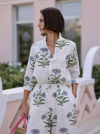 Maison Marigold Montecito Floral Popover