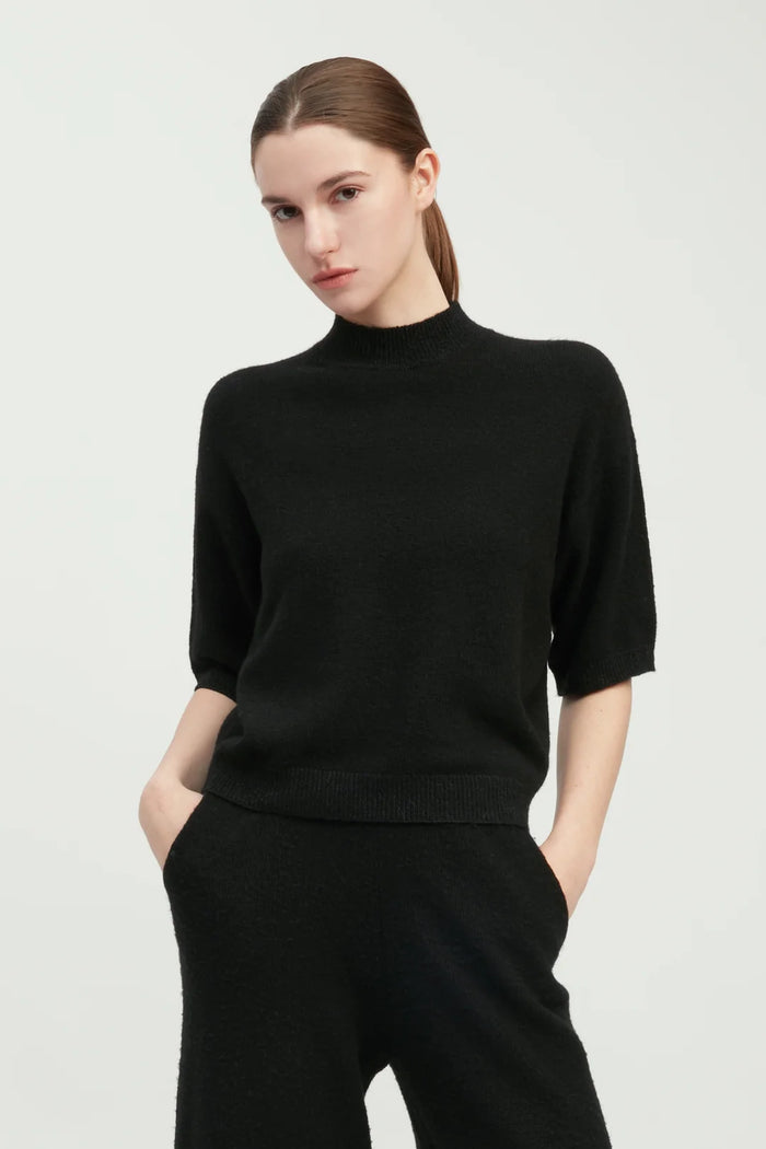 Common Knit Half Sleeve Mockneck Sweater