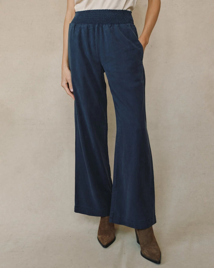 Bella Dahl Smocked Waist Wide Leg Pant