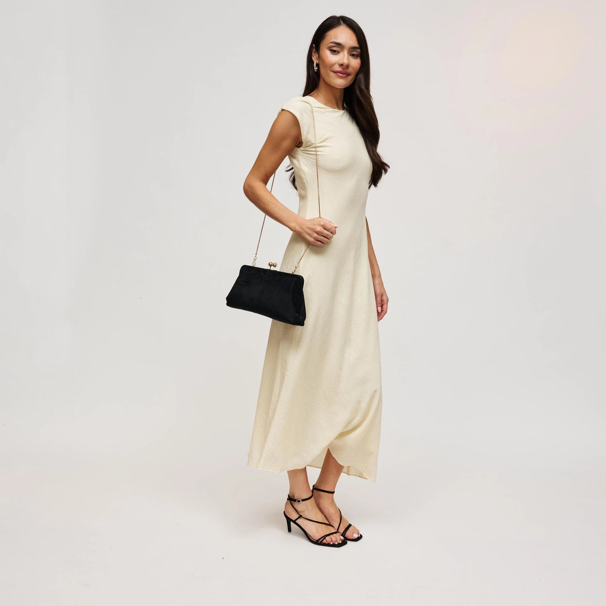 Urban Expressions Kristin Faux Suede Clutch
