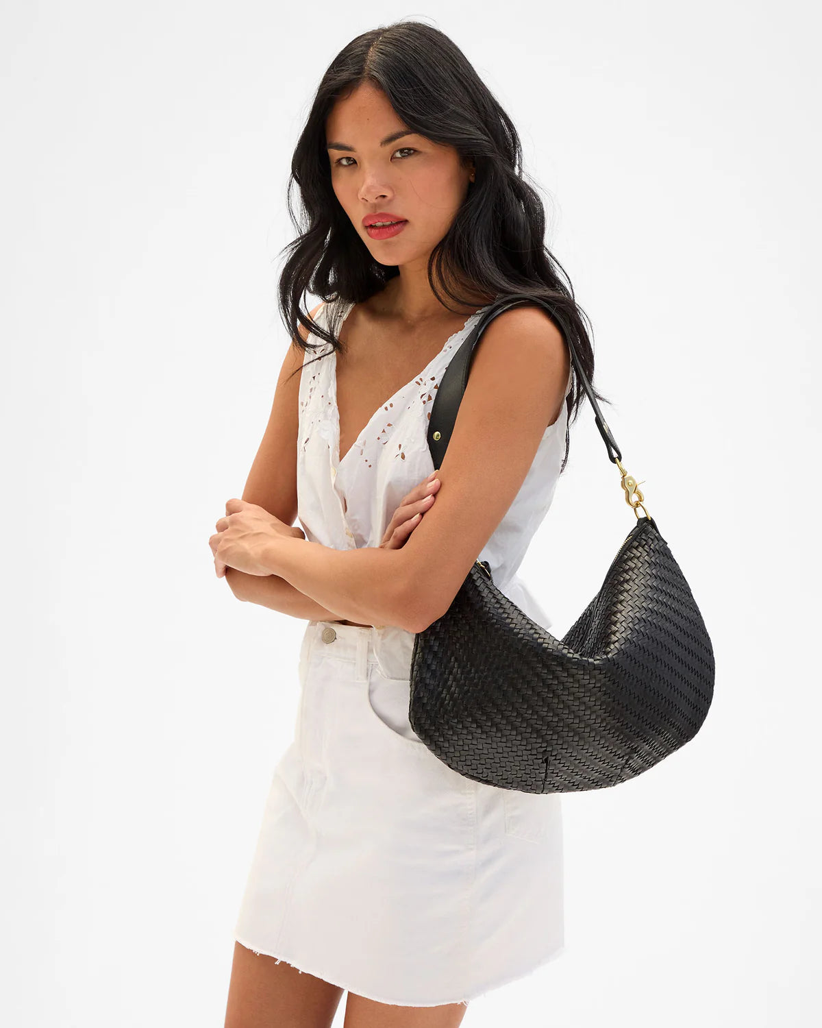 Clare V Moyen Messenger Black