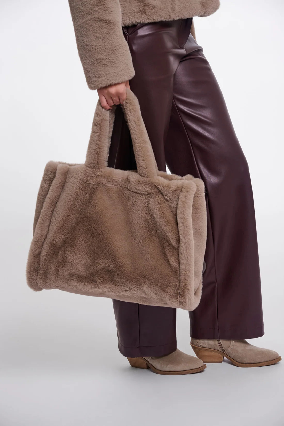 Rino & Pelle Daan Faux Fur Shopper