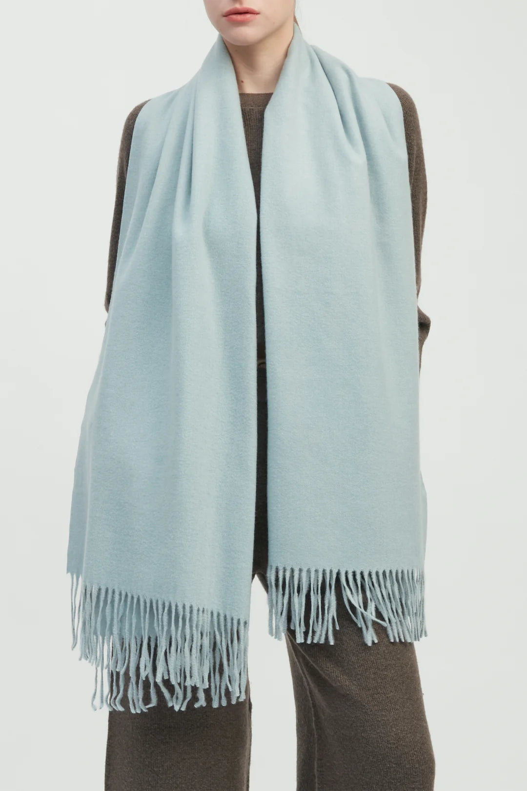 Common Knit Mongol Soft Scarf