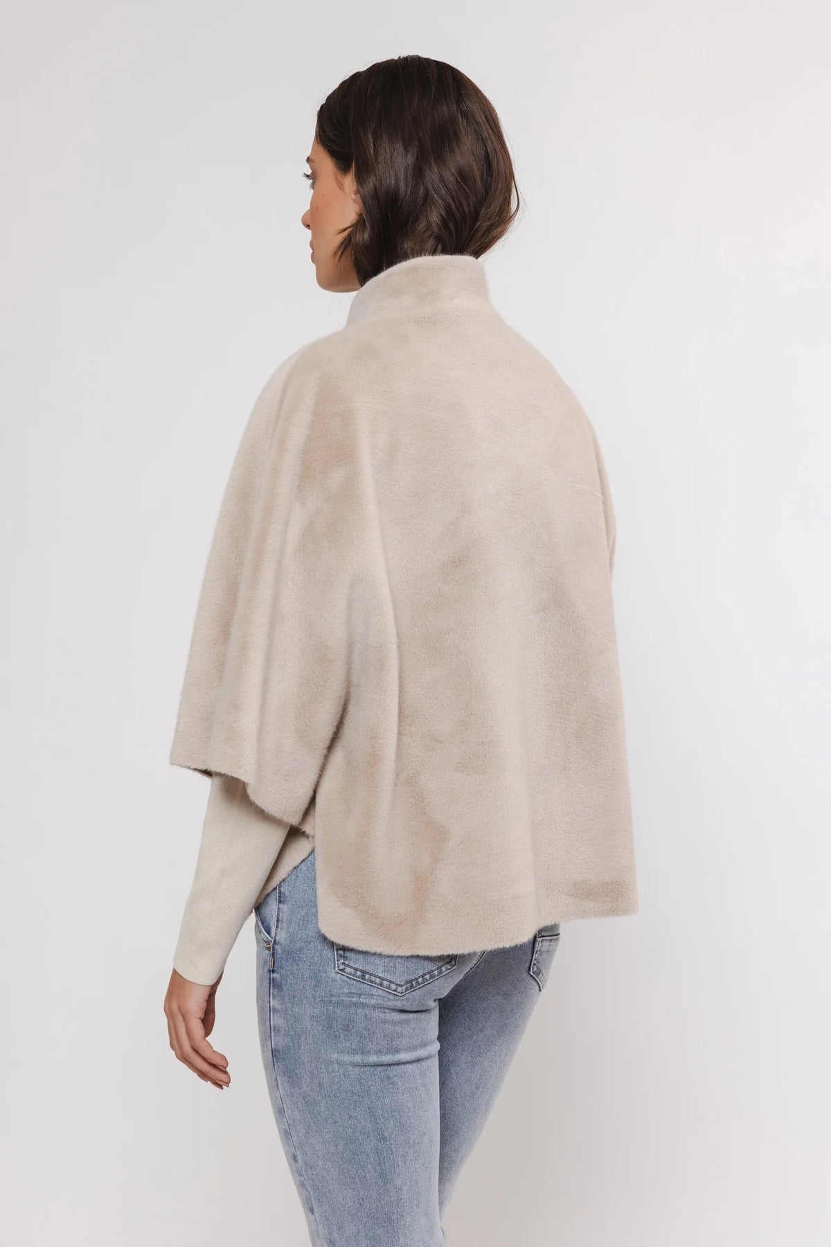 Rino & Pelle Dewi Faux Fur Cape