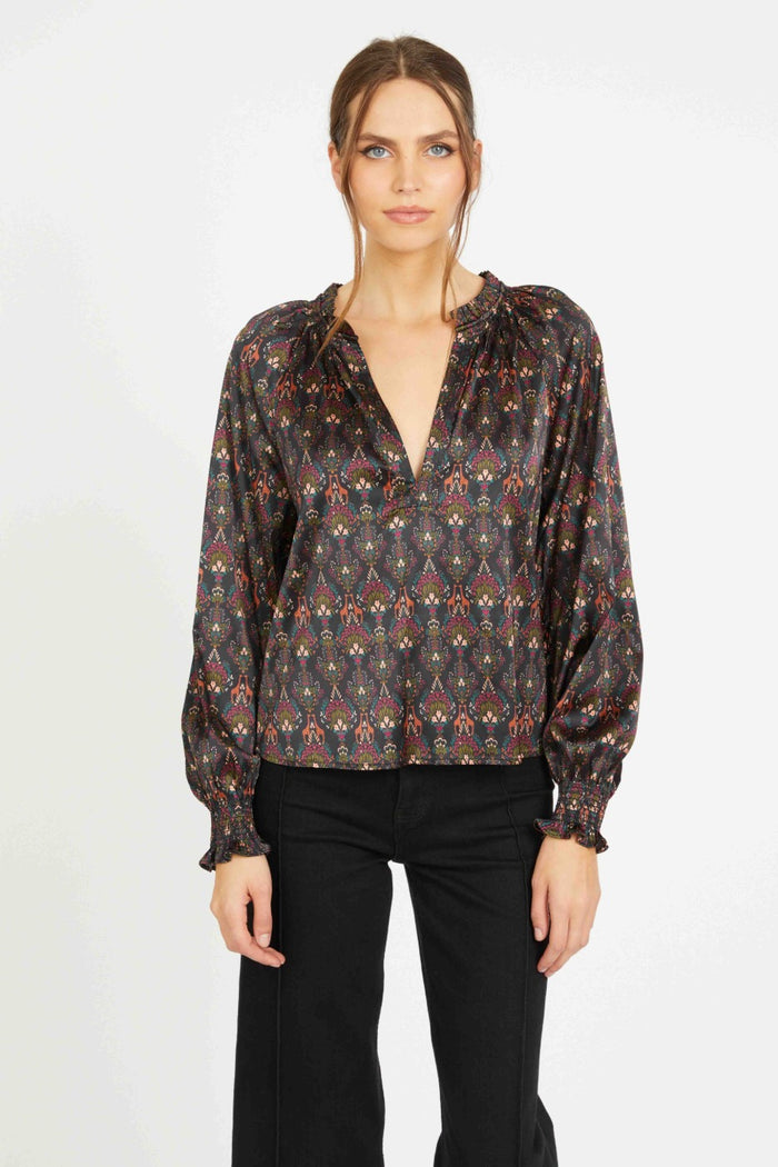 Caballero Vickie Giraffe Bouquet Print Top