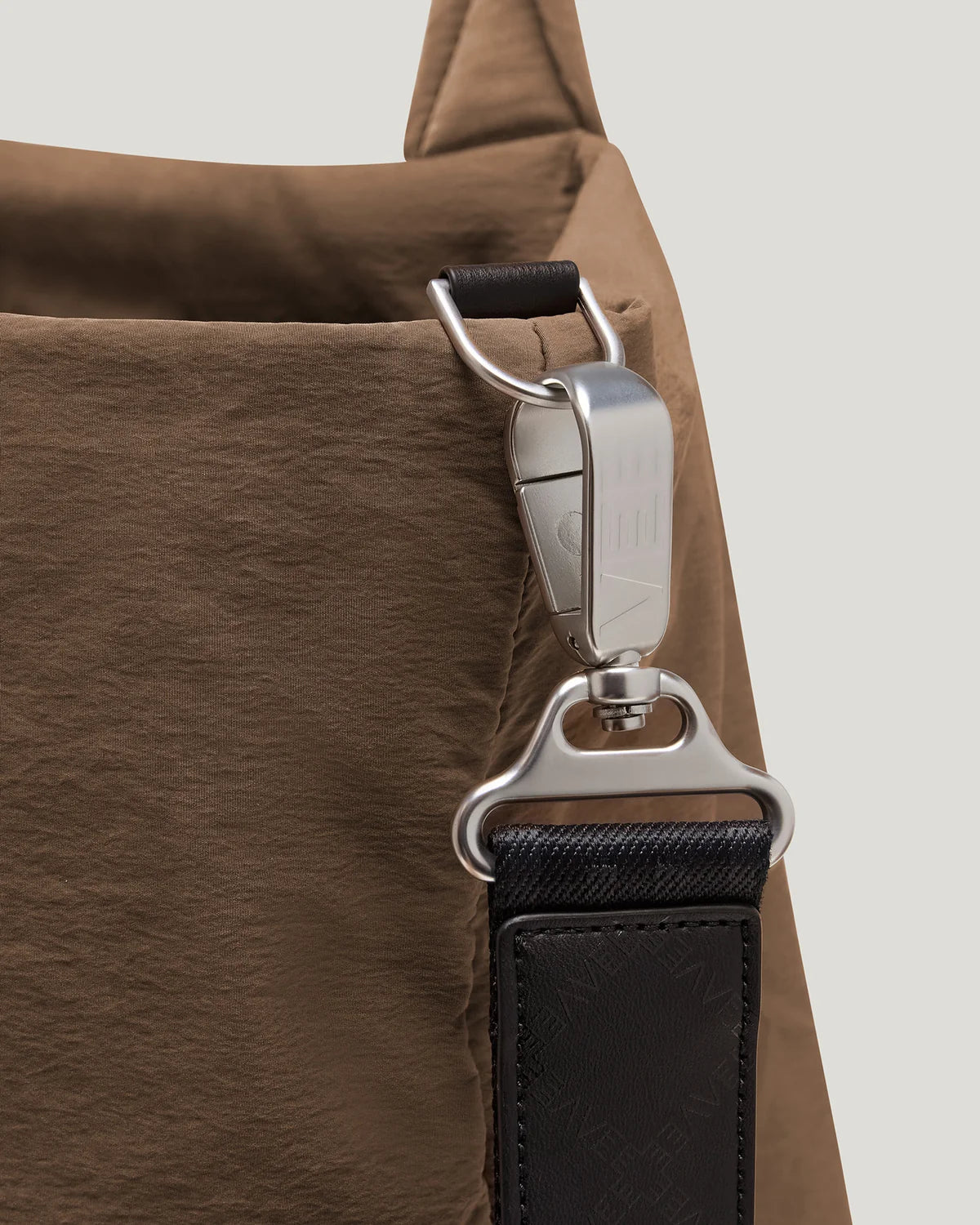 Vee Collective Essence Medium Tote Mink