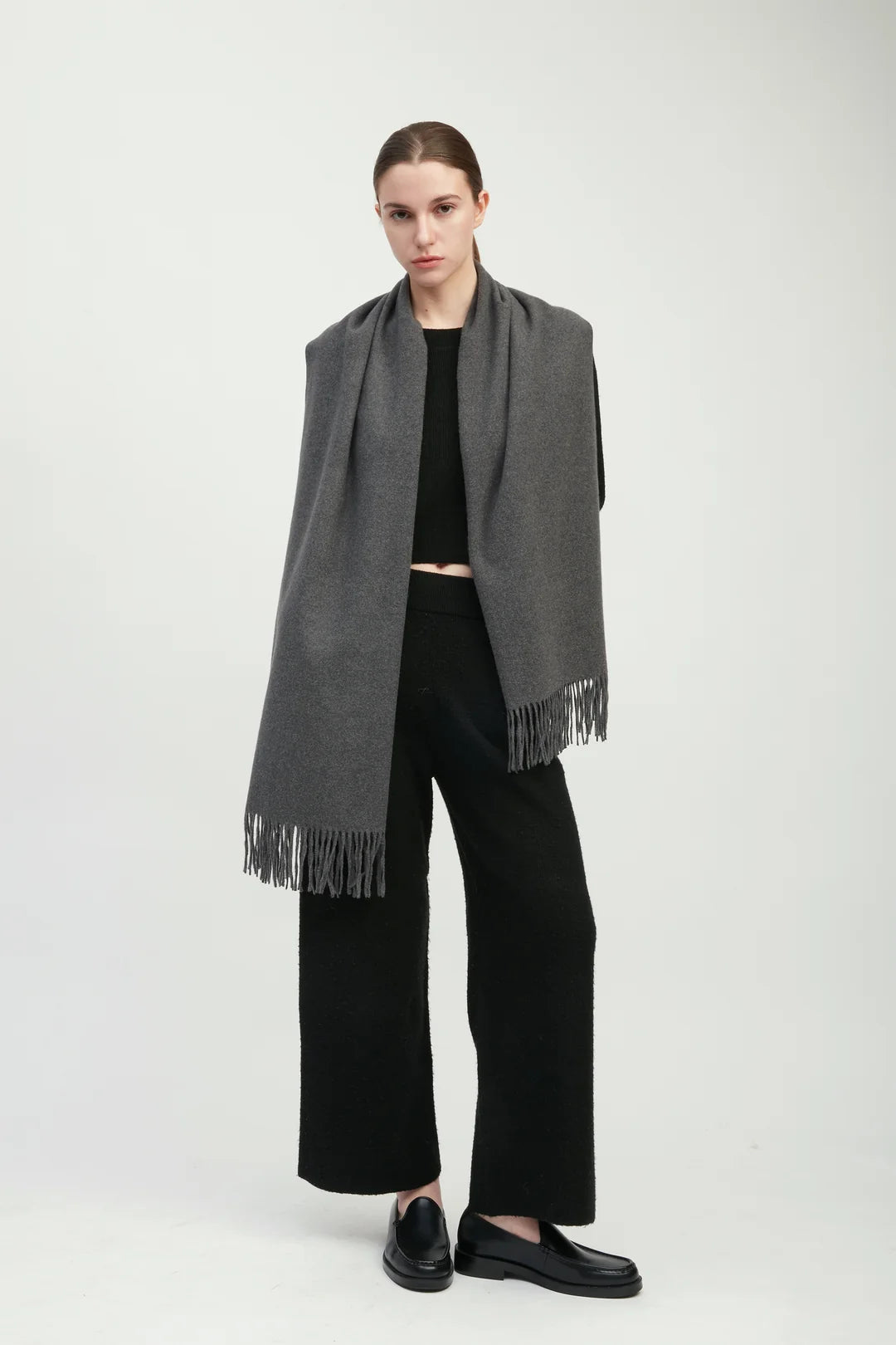 Common Knit Mongol Soft Scarf