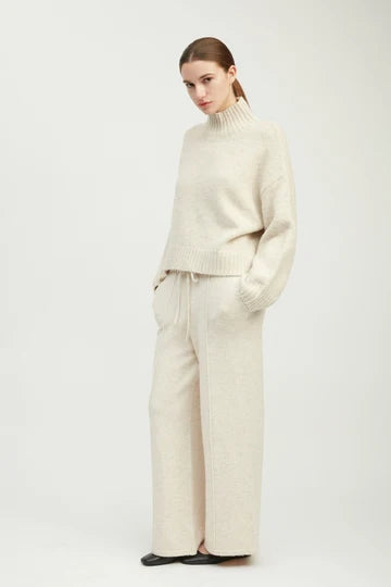 Common Knit Chunky Mockneck Sweater