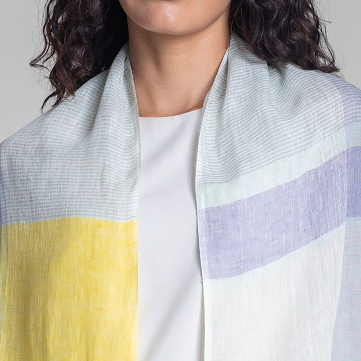 Sadhu Collective Sunlit Calm Handwoven Linen Scarf
