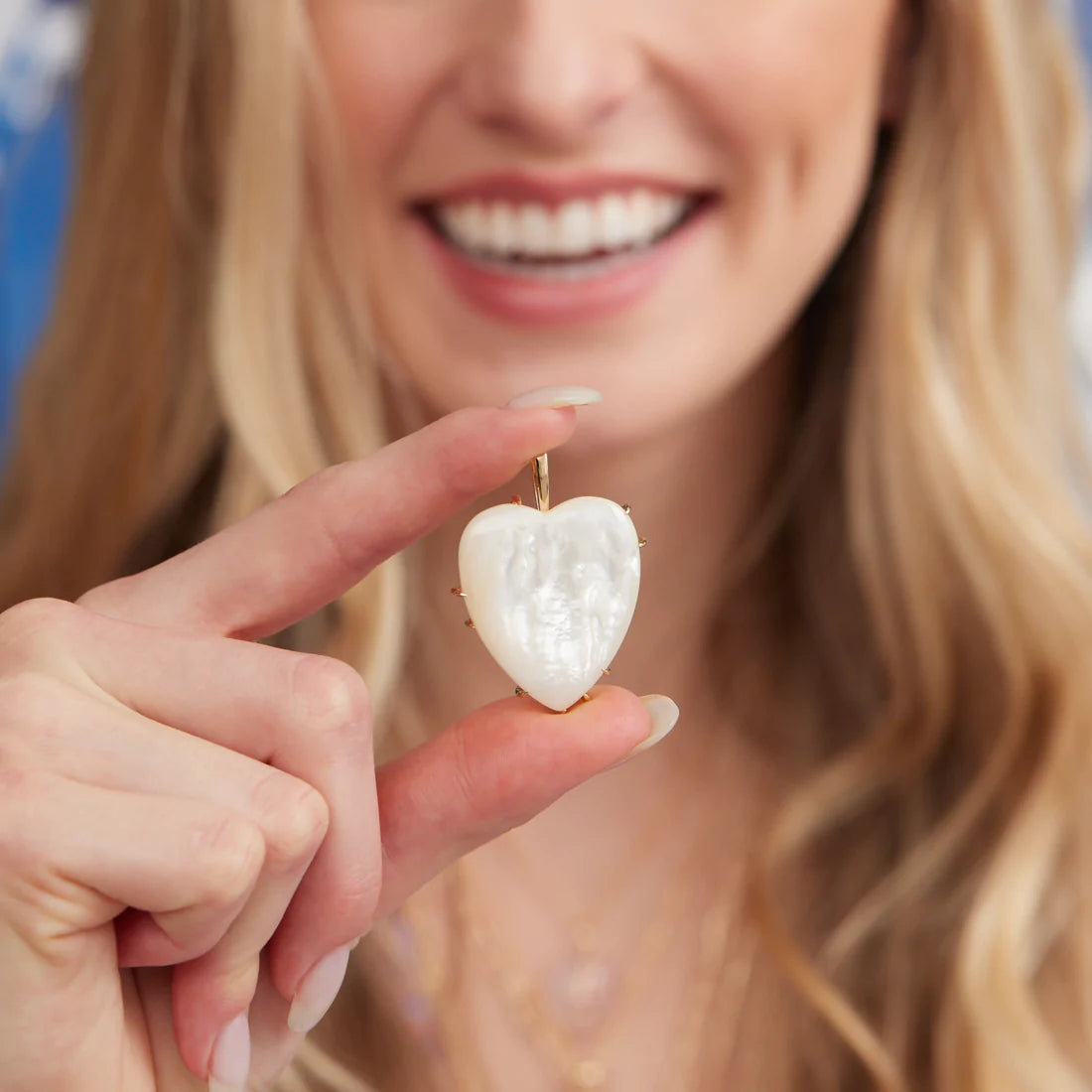 Jane Win Love Carry Your Heart Pendant