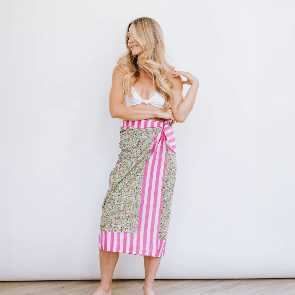 Sunshine Tienda Key Lime Flower Vienna Sarong