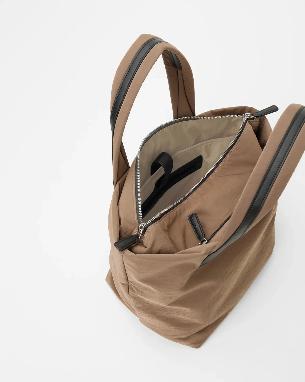 Vee Collective Essence Small Tote Mink
