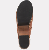 Andre Assous Orla Leather Clog