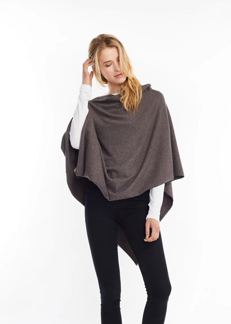 Look by M Triangle Poncho - Chracoal