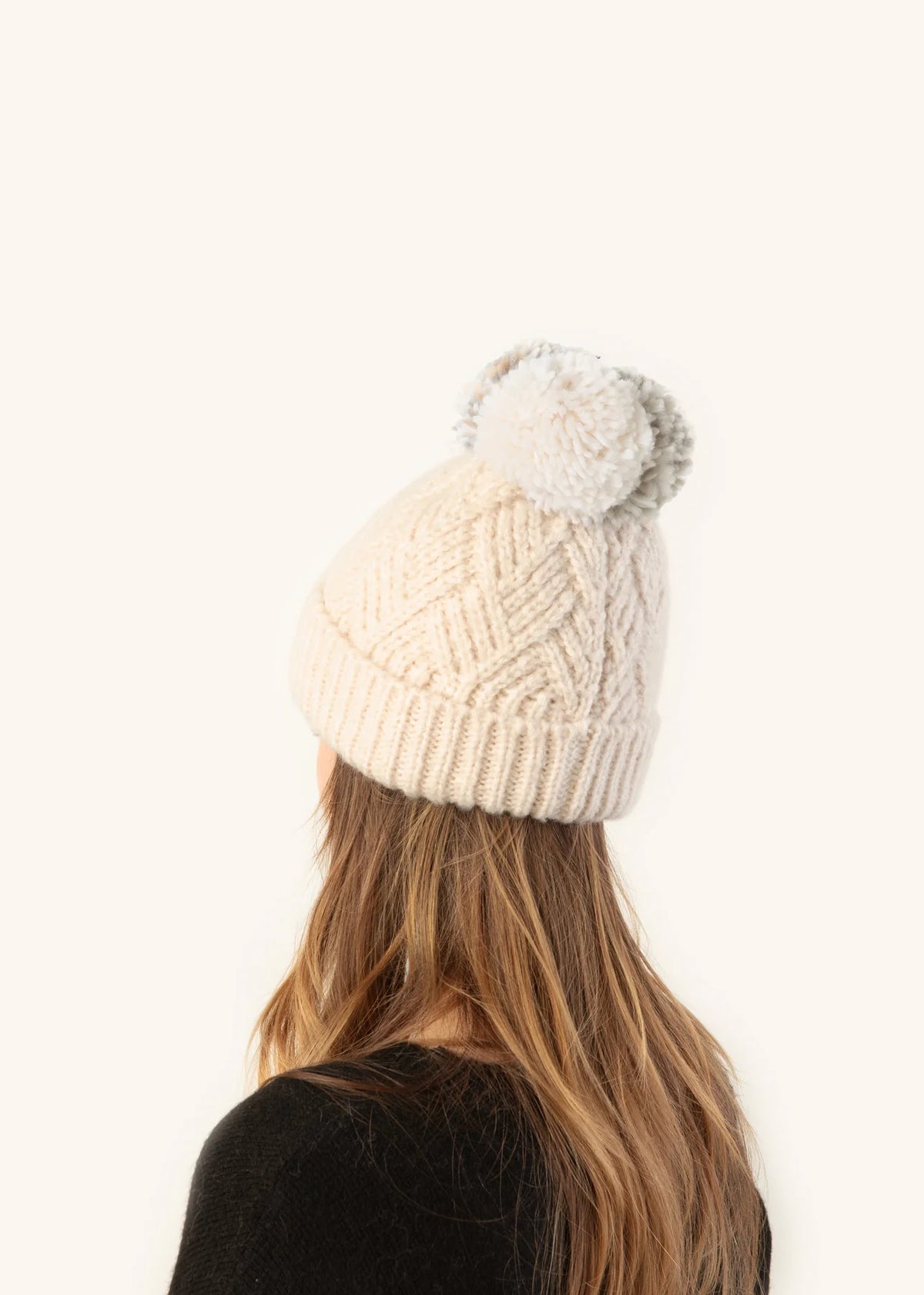 Look by M Triple Pom Pom Hat